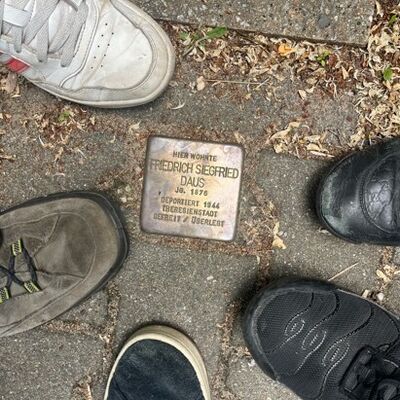 Bild vergr&ouml;&szlig;ern: Stolpersteine in Kleinmachnow